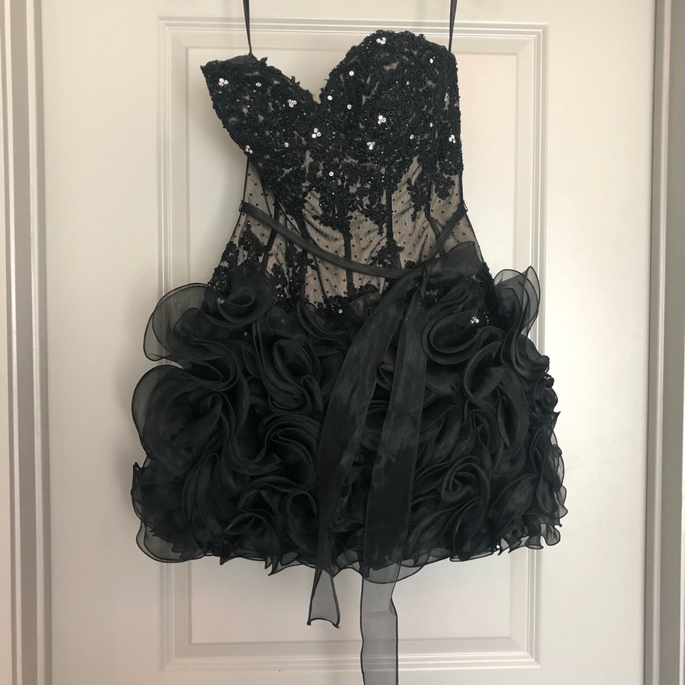 Formal cocktail dress